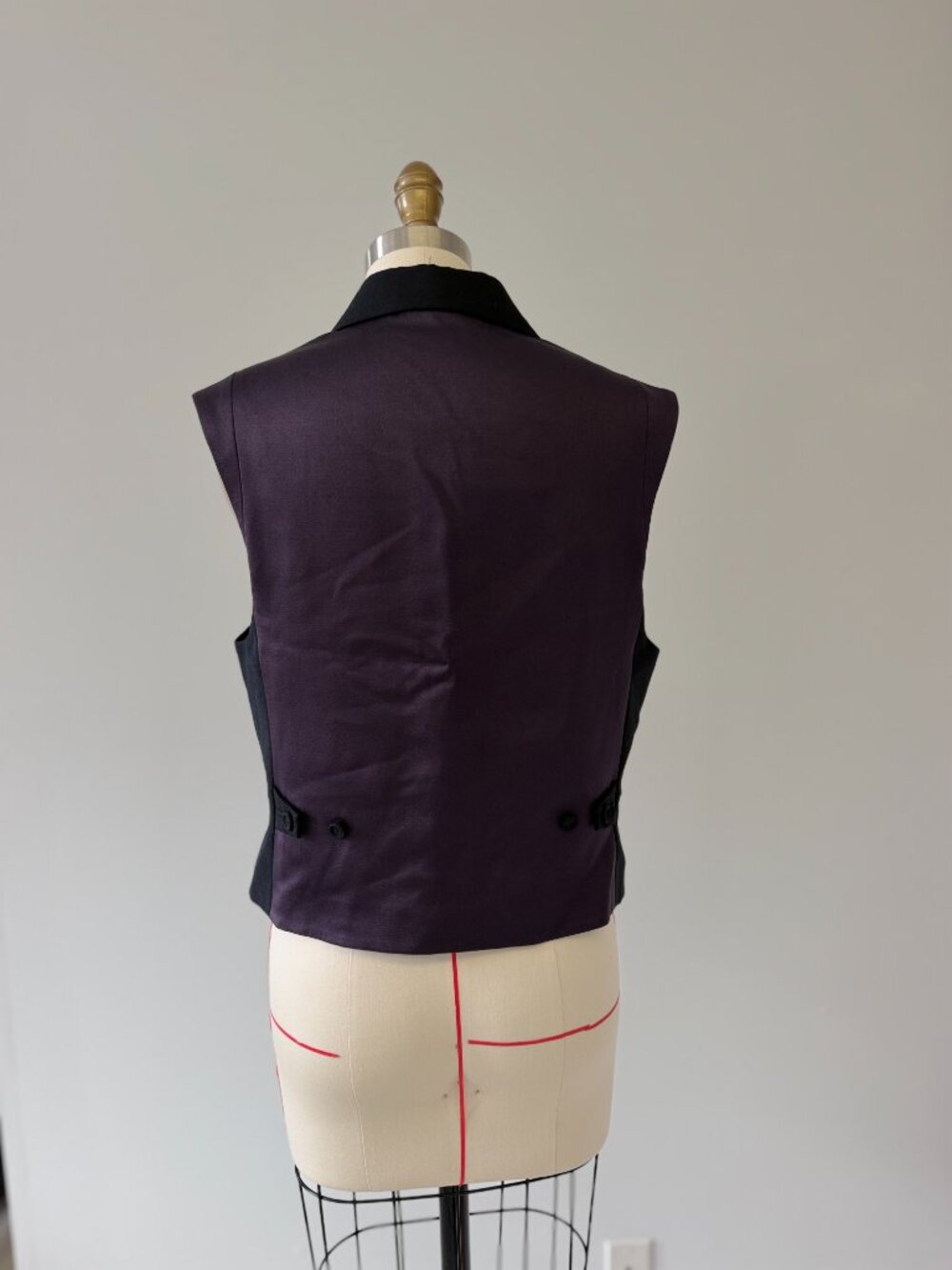 Dior men vest flawless condition - Picture 4 of 11